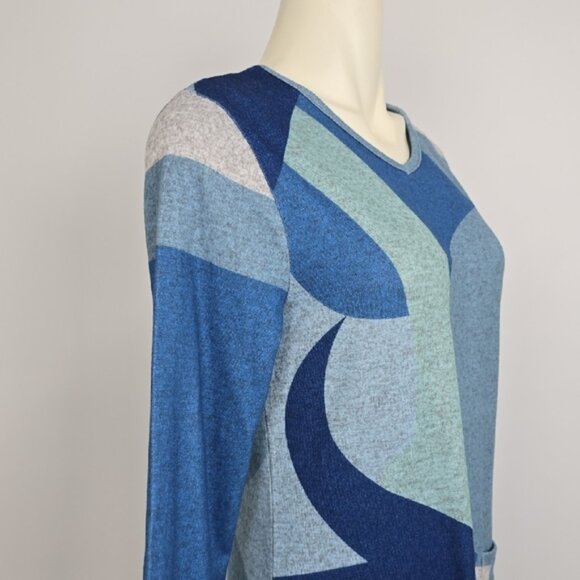 Papa Vancouver Blue Multi Pattern Tunic Top Patch Pockets V Neckline Size M - Picture 5 of 12